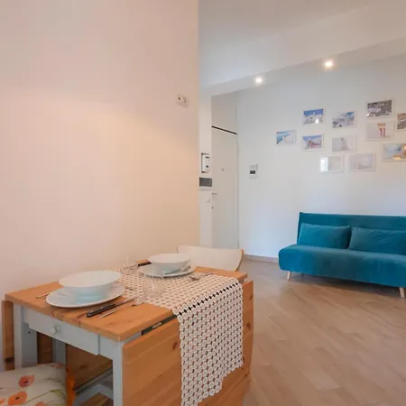 Homelovers Simple Quite Flat Sarpi Sempione Mm5 Gerusalemme شقة